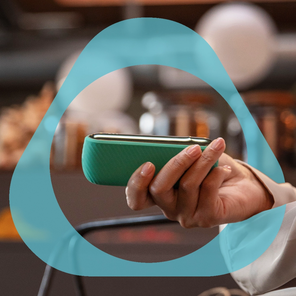 Bagaimana Cara Menggunakan Aksesoris Perangkat Pemanas Tembakau IQOS ILUMA™?